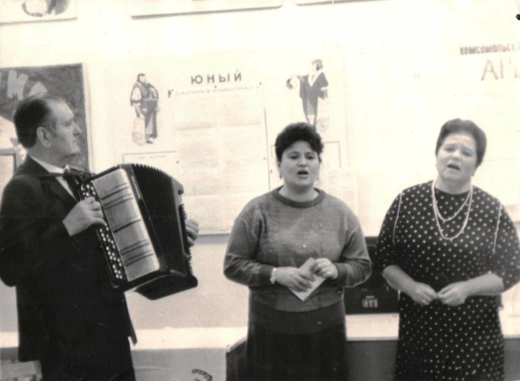 П.Полевахо, г. Ильичева, А.Полевахо, 1991 г.jpg